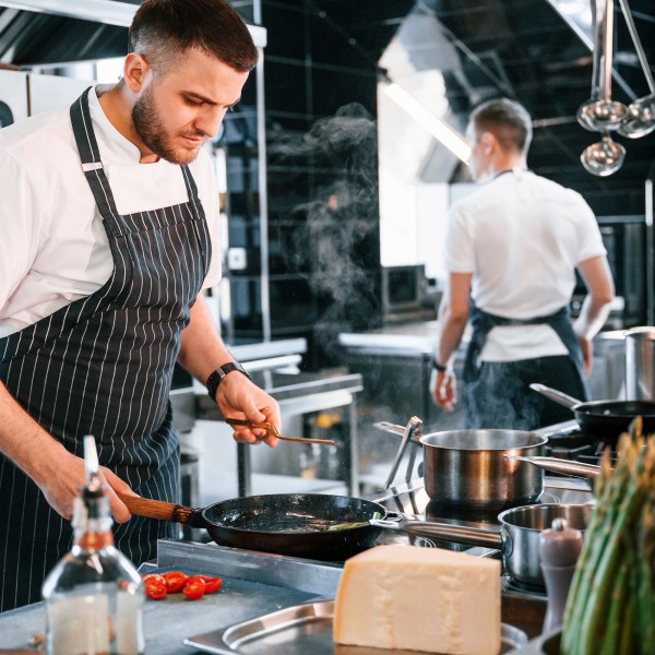 Abonament FourwoodRestaurant300, spalare, uscare si pliere confectii pentru restaurante, pub sau localuri alimentare, 300 Kg per luna Abonament FourwoodRestaurant300, spalare, uscare si pliere confectii pentru restaurante, pub sau localuri alimentare, 300 Kg per luna